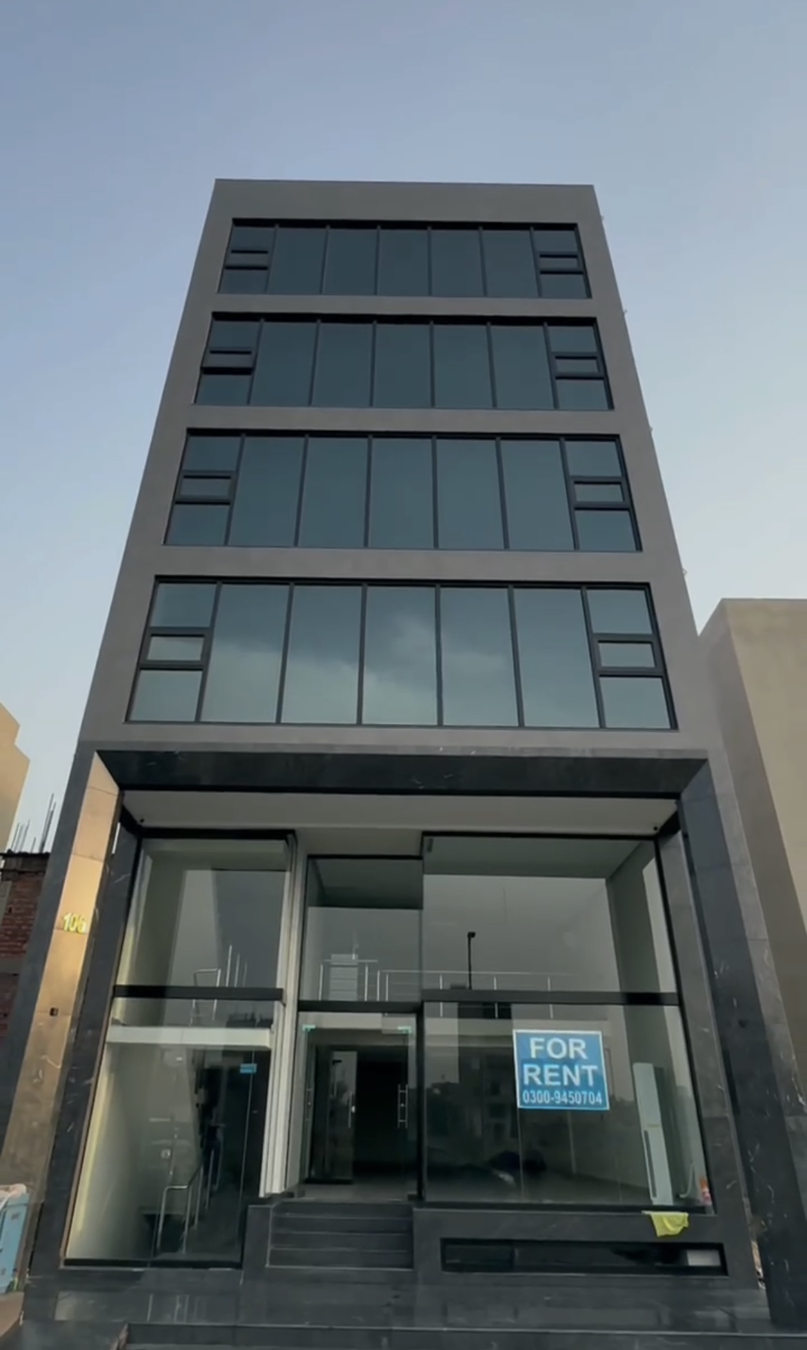 8 Marla commercial building
